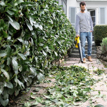 Karcher LBL 2 Battery Power Leaf Blower | 1.445-100.0