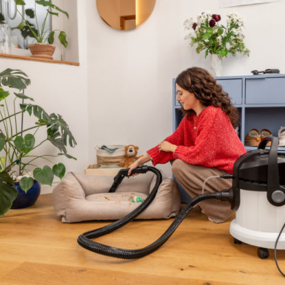 Karcher SE4 Select Carpet & Upholstery Cleaner | 1.081-153.0