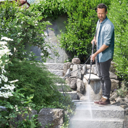 Karcher K5 Classic Pressure Washer | 1.950-701.0