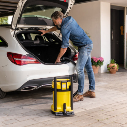 Karcher WD 3-18 Battery Power Vacuum Cleaner | 1.628-550.0