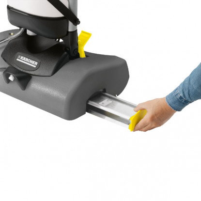 Karcher BRS 43/500 C Dry & Encapsulation Carpet Cleaner | 1.006-671.0 Karcher BRS 43/500 C Dry & Encapsulation Carpet Cleaner | 1.006-671.0