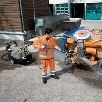 Karcher HDS 6/10-4 C Hot Water Pressure Washer | 1.170-901.0