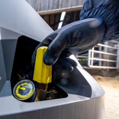 Karcher HDS 7/10-4 M Hot Water Pressure Washer | 1.071-949.0 Karcher HDS 7/10-4 M Hot Water Pressure Washer | 1.071-949.0