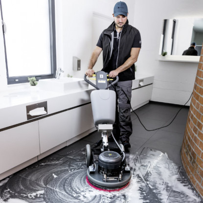 Karcher BDS 43/Orbital C Spray Single Disc Floor Machine | 1.291-253.0 Karcher BDS 43/Orbital C Spray Single Disc Floor Machine | 1.291-253.0