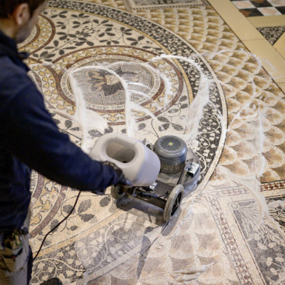 Karcher BDS 43/Orbital C Spray Single Disc Floor Machine | 1.291-253.0 Karcher BDS 43/Orbital C Spray Single Disc Floor Machine | 1.291-253.0