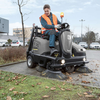 Karcher KM 125/130 R Sweeper | 1.280-150.2